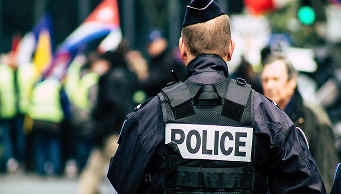 Voir le secteur d'activité Défense, police & justice